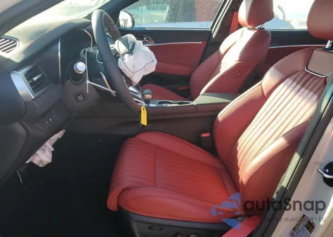 2026 Genesis G70 Sport Prestige из США, поврежденный, VIN KMTG44SE7TU162970